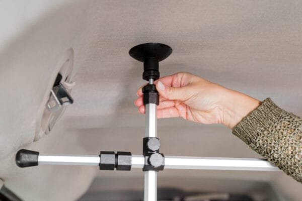 Trixie reguliuojama automobilio bagažinės pertvara